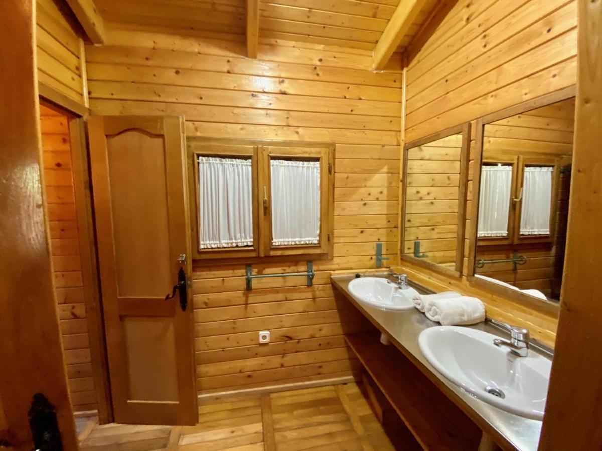 Camping Rural Llanos De Arance Coto Rios Eksteriør bilde