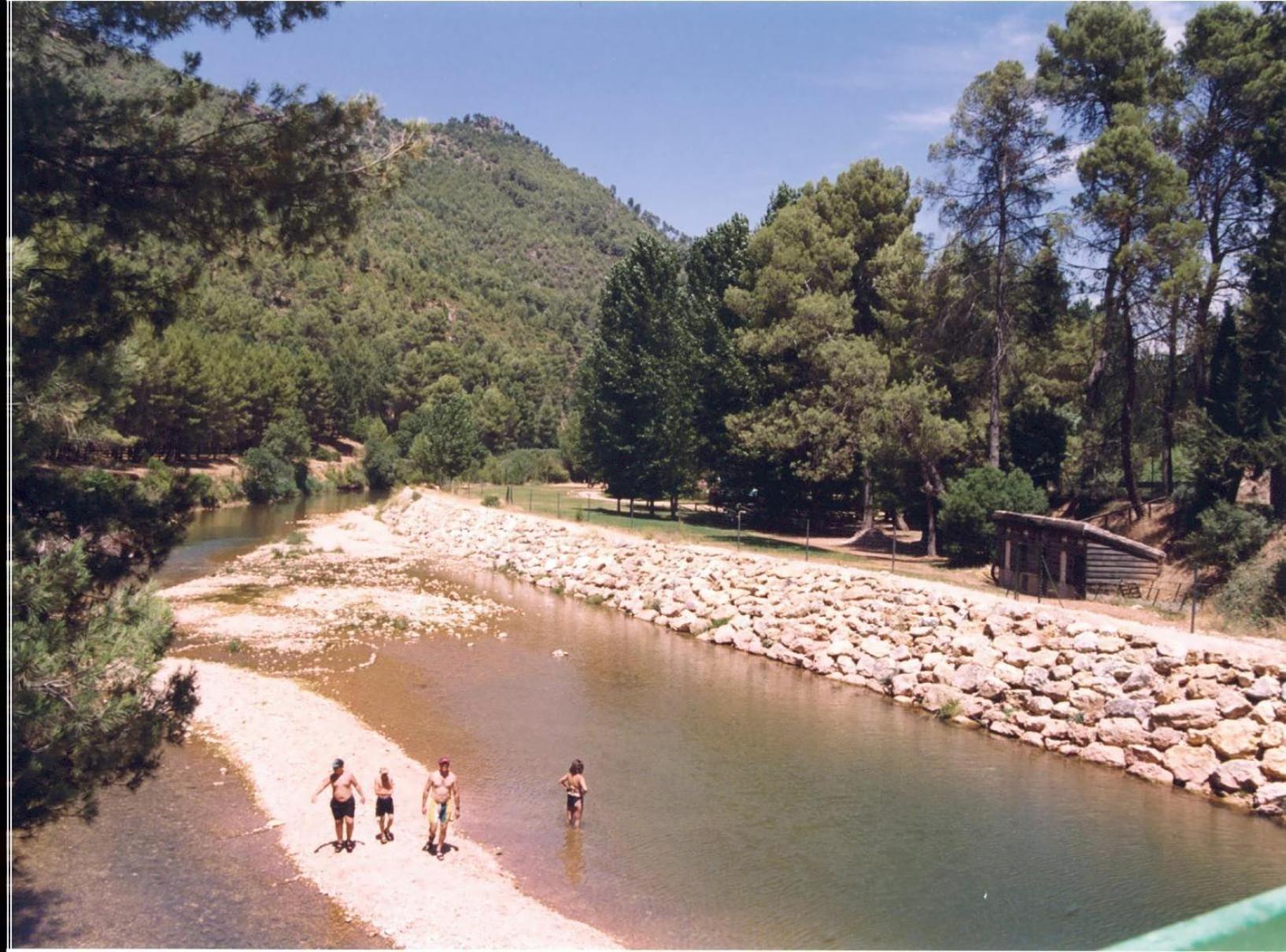 Camping Rural Llanos De Arance Coto Rios Eksteriør bilde